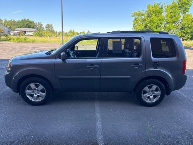 used 2011 Honda Pilot car, priced at $11,995