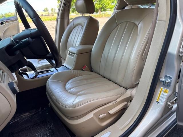 used 2007 Buick Lucerne car, priced at $6,995