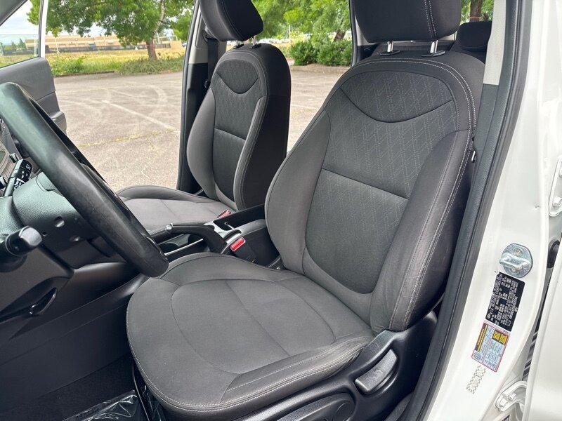 used 2016 Kia Soul car, priced at $8,995