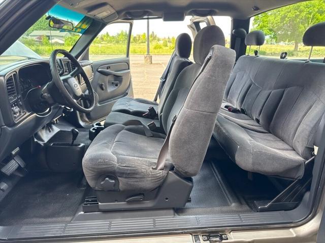 used 2001 Chevrolet Silverado 1500 car, priced at $10,995
