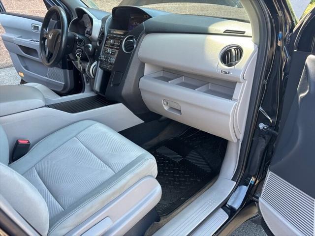 used 2013 Honda Pilot car, priced at $11,995