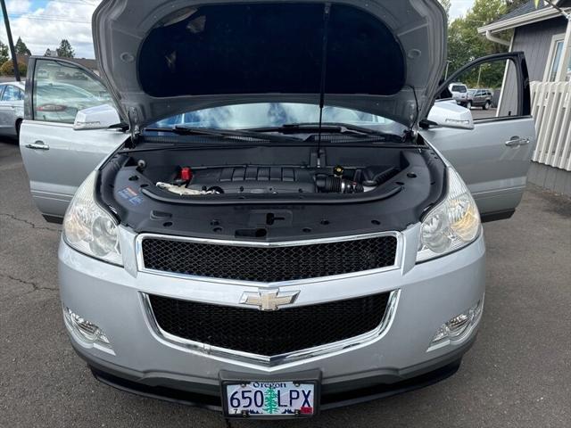 used 2012 Chevrolet Traverse car, priced at $6,995