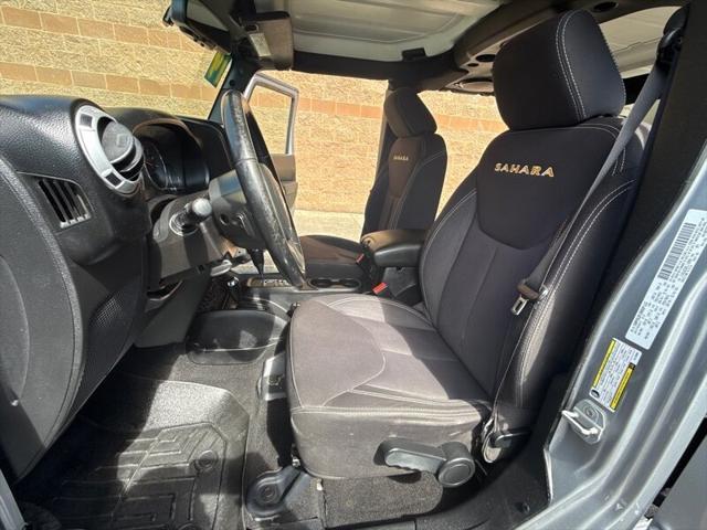 used 2014 Jeep Wrangler Unlimited car, priced at $18,995