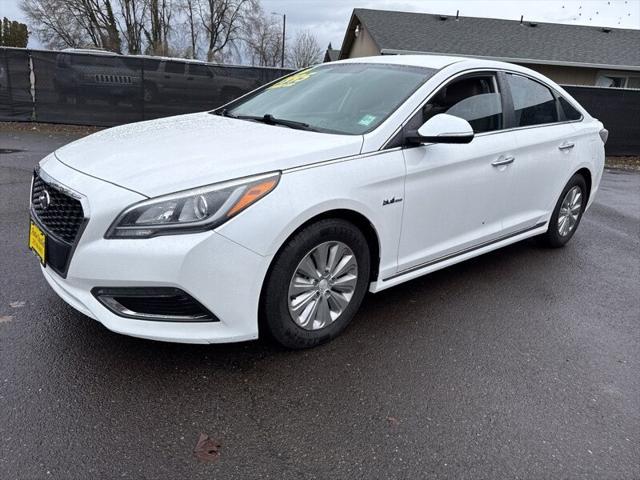 used 2016 Hyundai Sonata Hybrid car, priced at $8,995