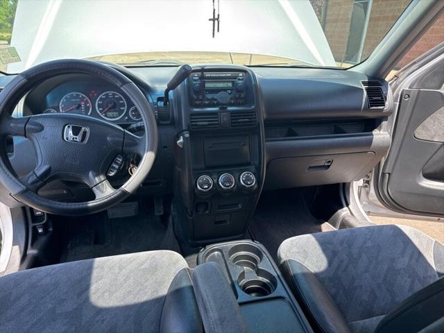 used 2004 Honda CR-V car, priced at $2,995