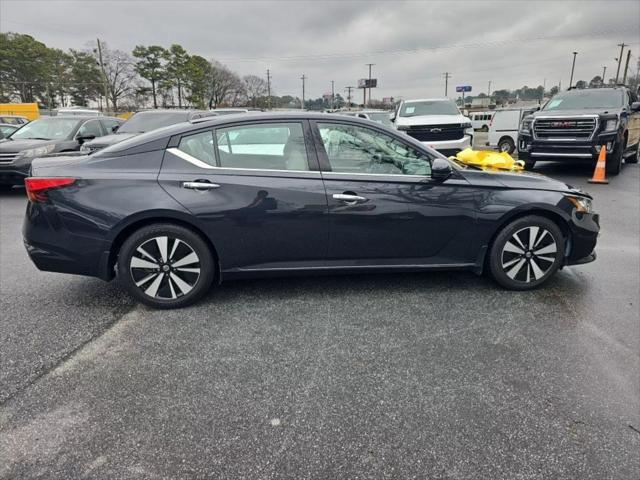 used 2020 Nissan Altima car, priced at $10,999