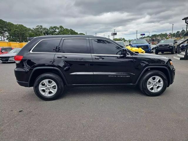 used 2017 Jeep Grand Cherokee car, priced at $15,499