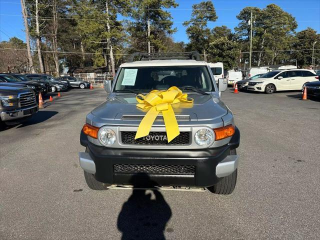 used 2008 Toyota FJ Cruiser car, priced at $14,999