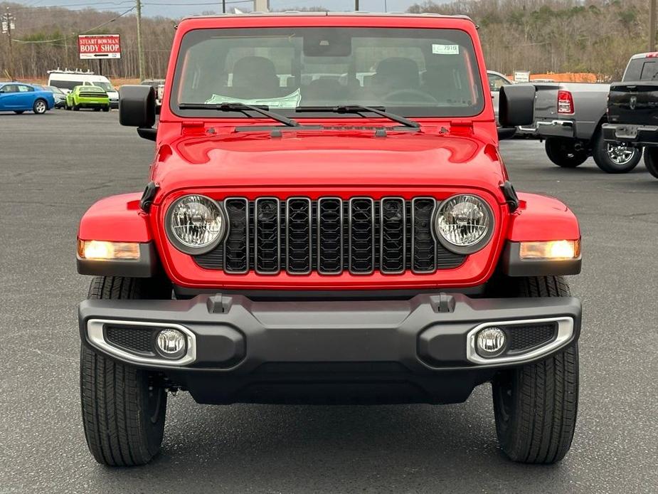 new 2024 Jeep Gladiator car, priced at $35,497