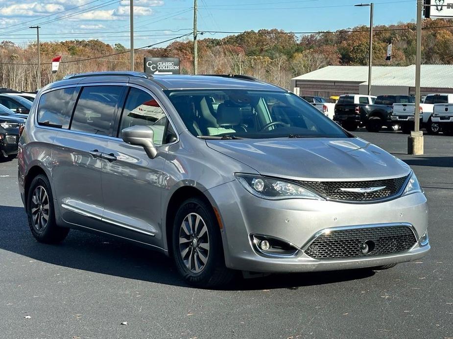 used 2019 Chrysler Pacifica car, priced at $20,995