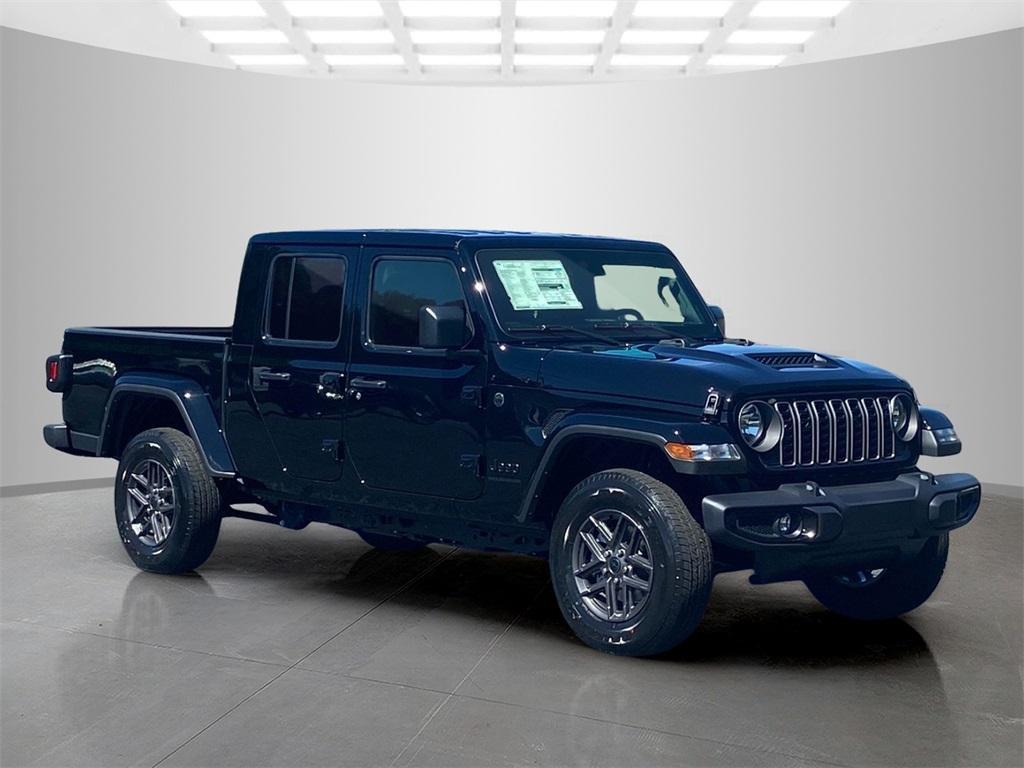 new 2025 Jeep Gladiator car, priced at $39,650