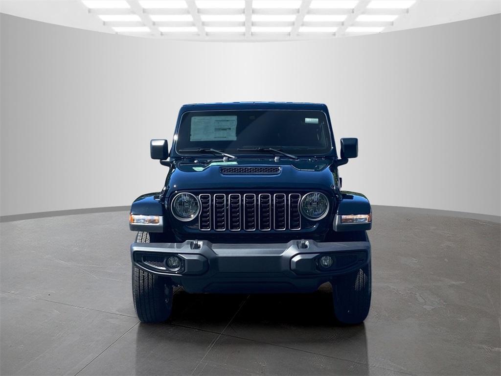 new 2025 Jeep Gladiator car, priced at $39,650