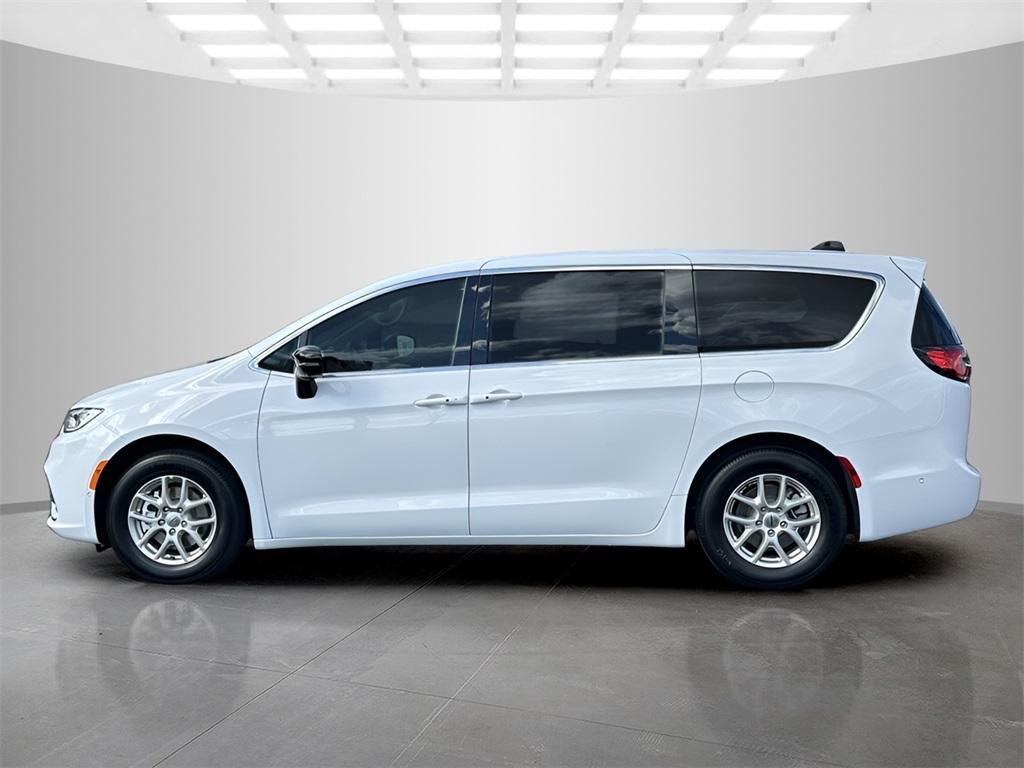 new 2025 Chrysler Pacifica car, priced at $42,995