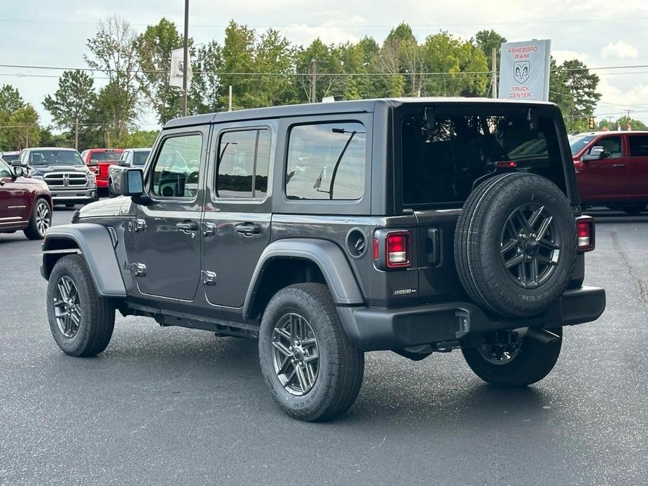 new 2024 Jeep Wrangler car, priced at $39,095