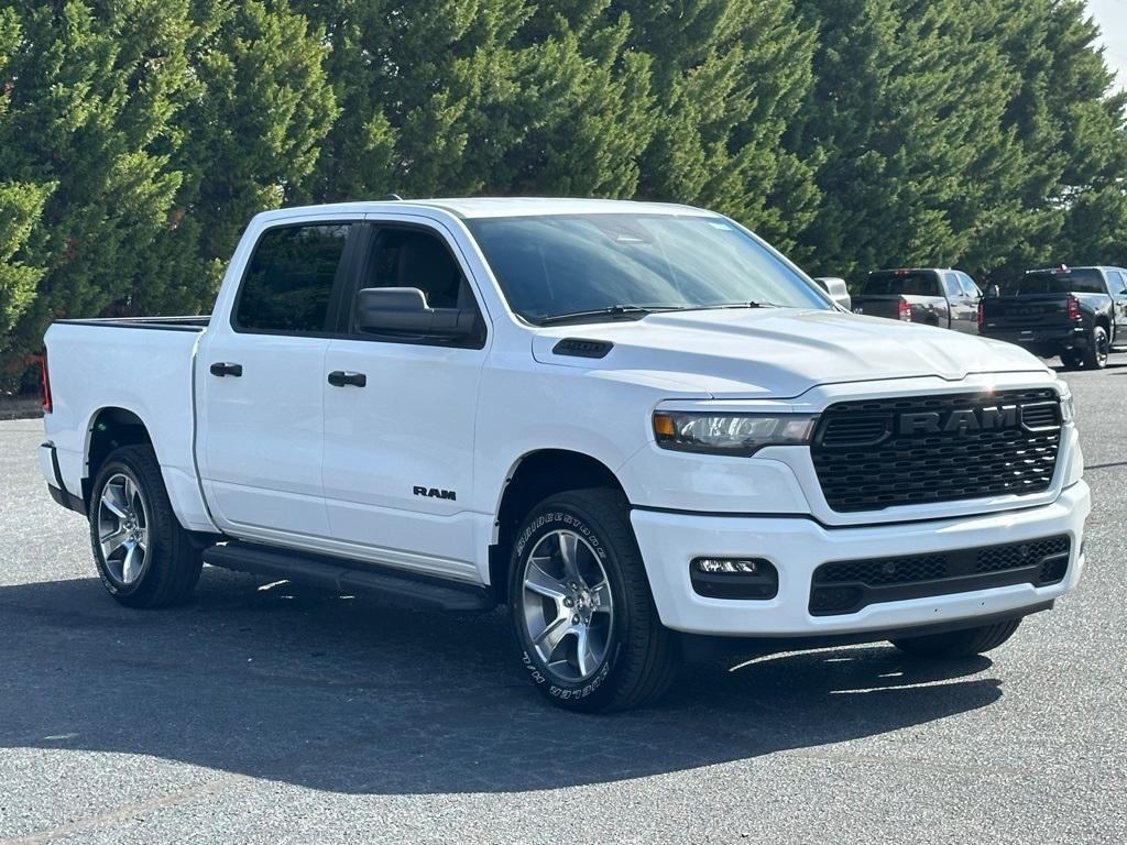 new 2025 Ram 1500 car, priced at $42,991