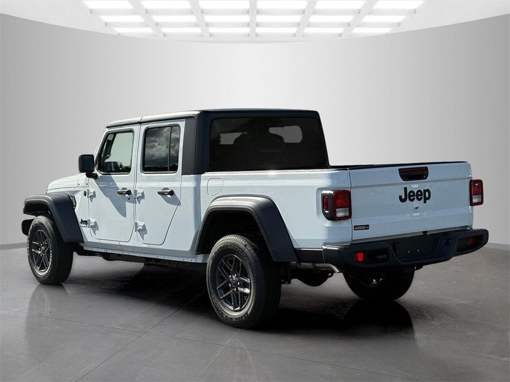 new 2025 Jeep Gladiator car, priced at $37,245