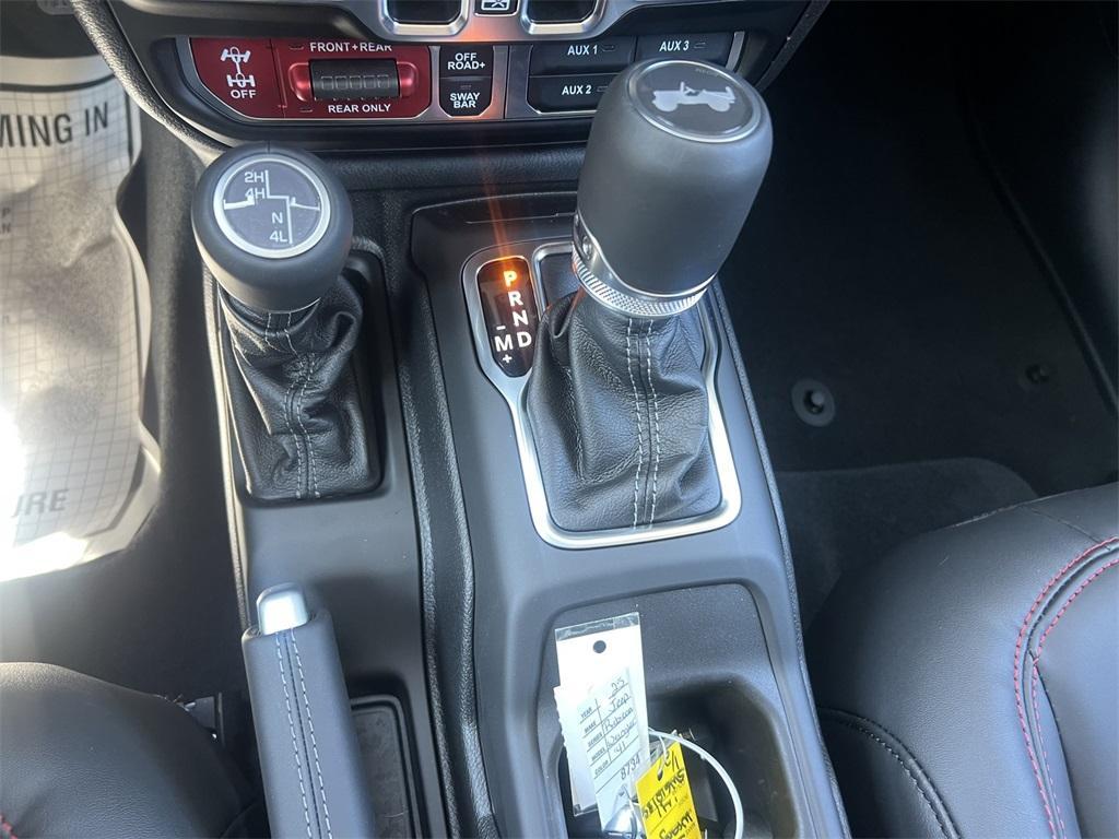 new 2025 Jeep Wrangler car, priced at $60,493