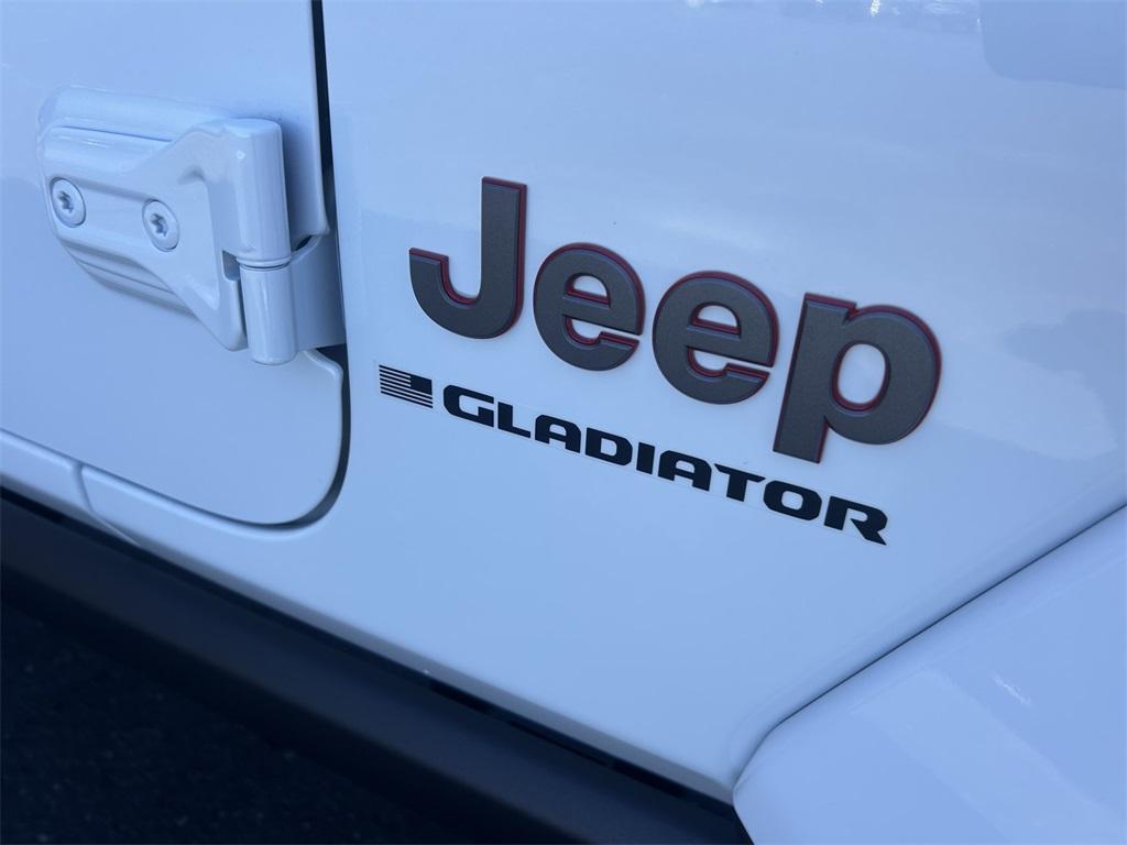 new 2026 Jeep Gladiator car