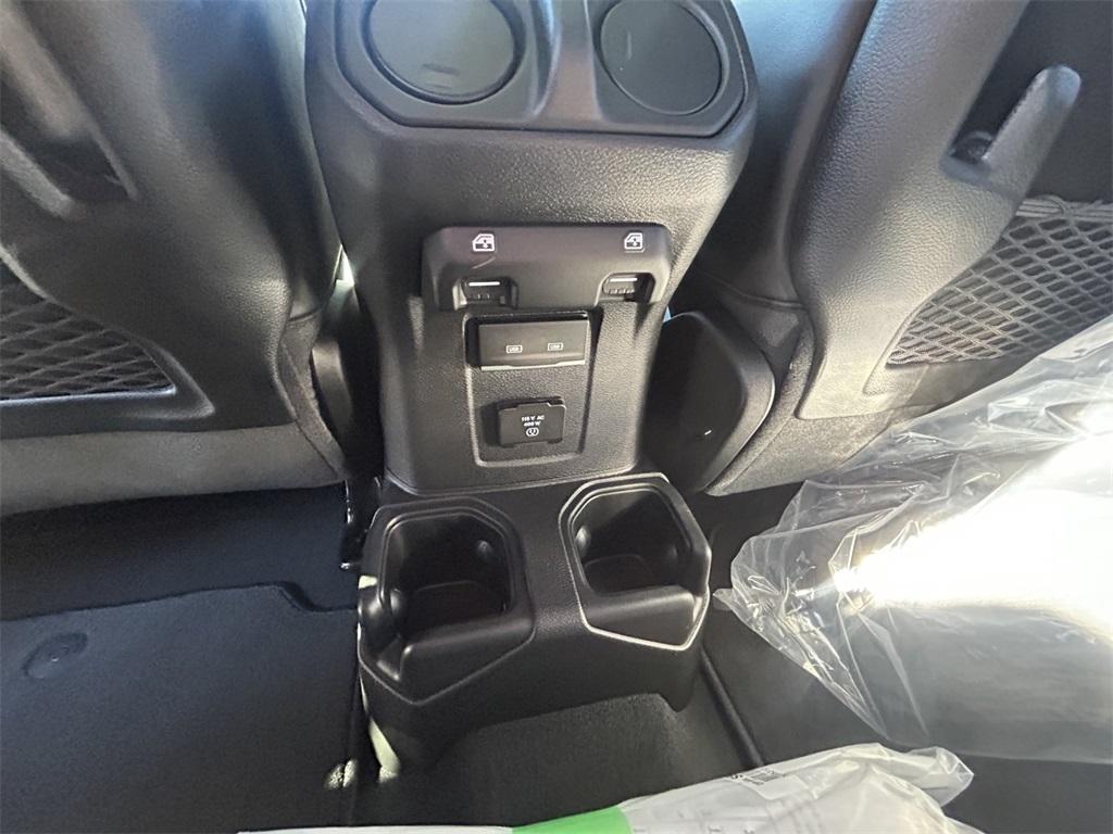 new 2026 Jeep Gladiator car