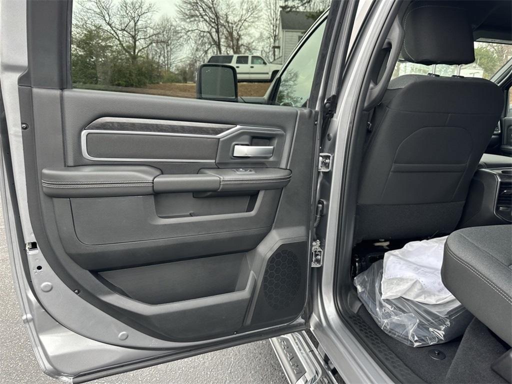 new 2024 Ram 2500 car, priced at $61,995