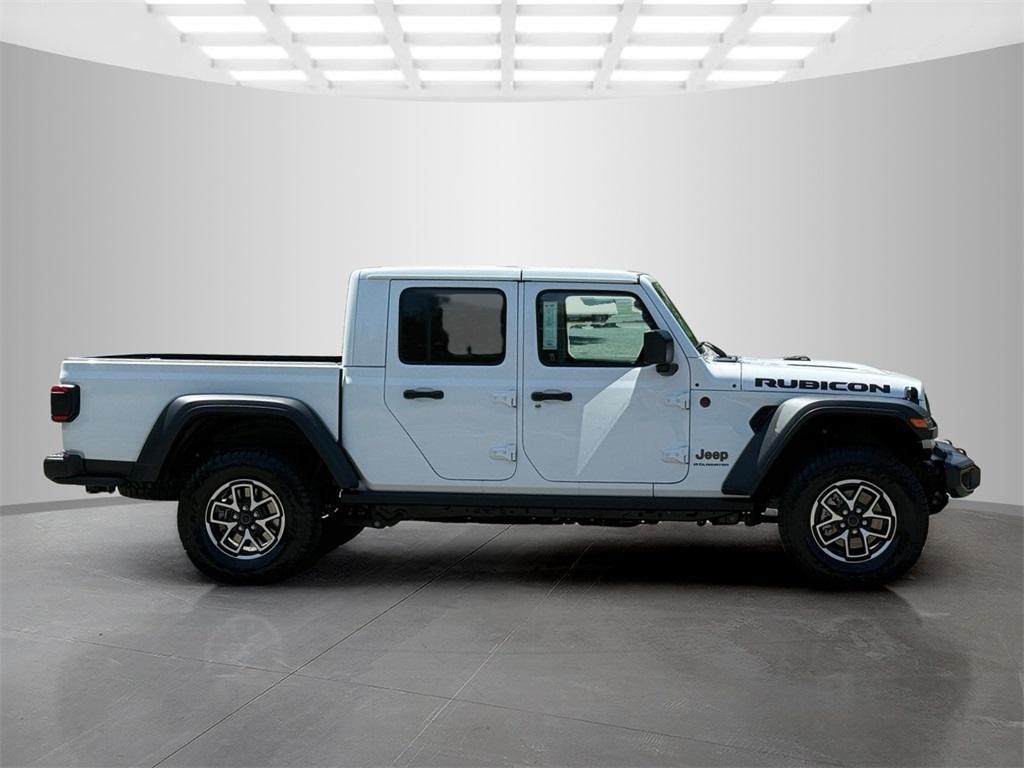 new 2025 Jeep Gladiator car, priced at $48,099