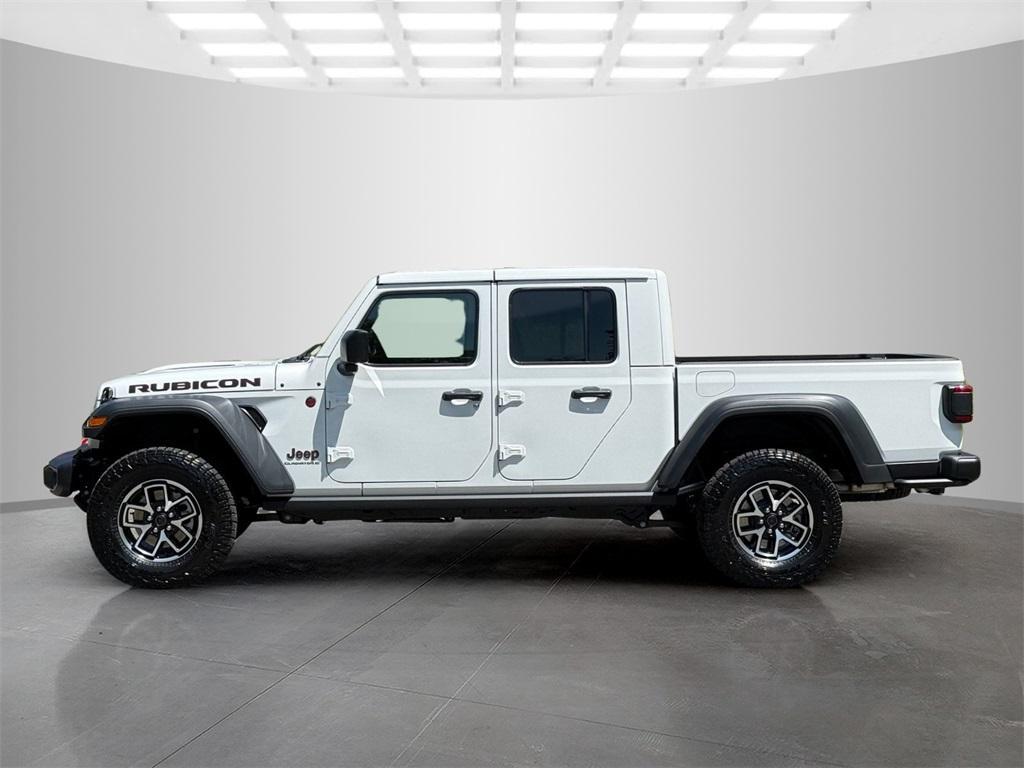 new 2025 Jeep Gladiator car, priced at $48,099