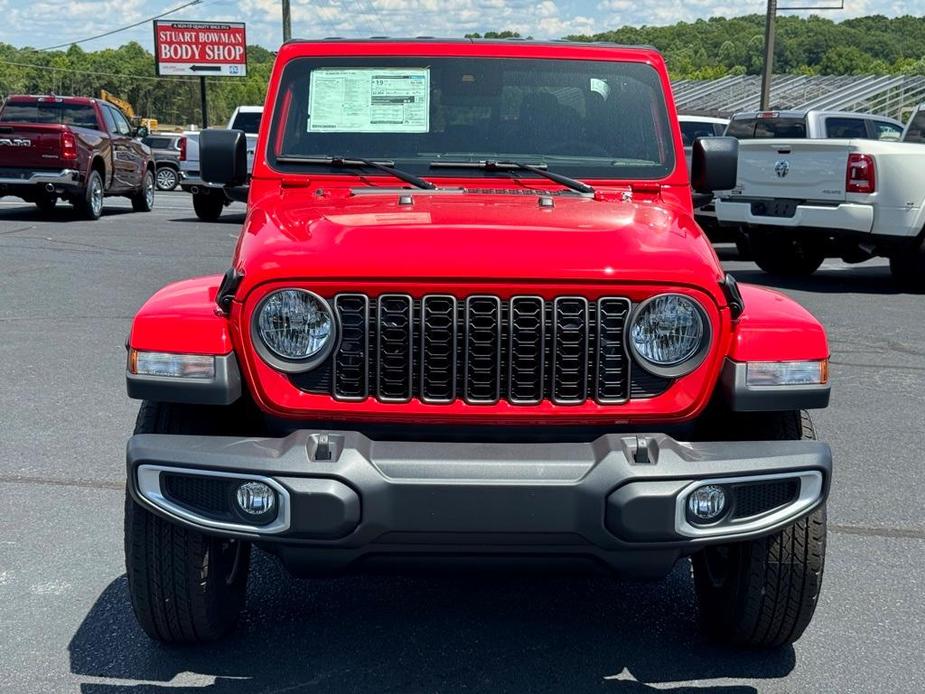 new 2024 Jeep Gladiator car, priced at $40,135