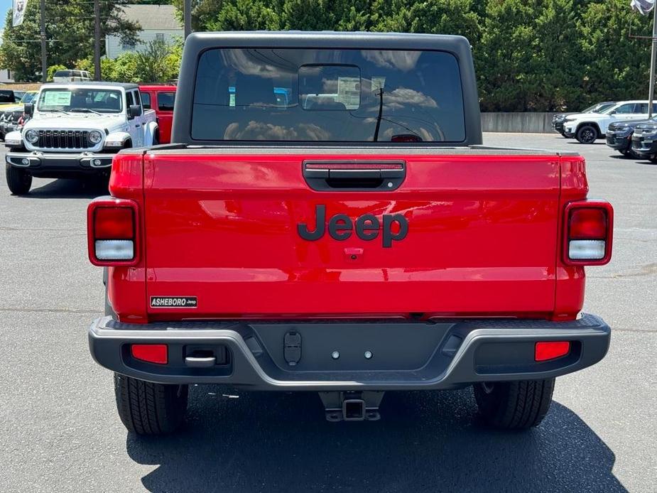 new 2024 Jeep Gladiator car, priced at $40,135