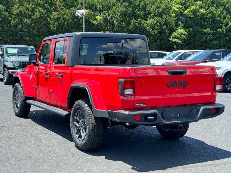 new 2024 Jeep Gladiator car, priced at $40,135