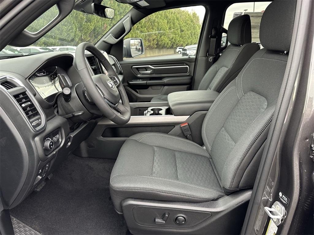 new 2025 Ram 1500 car, priced at $45,477
