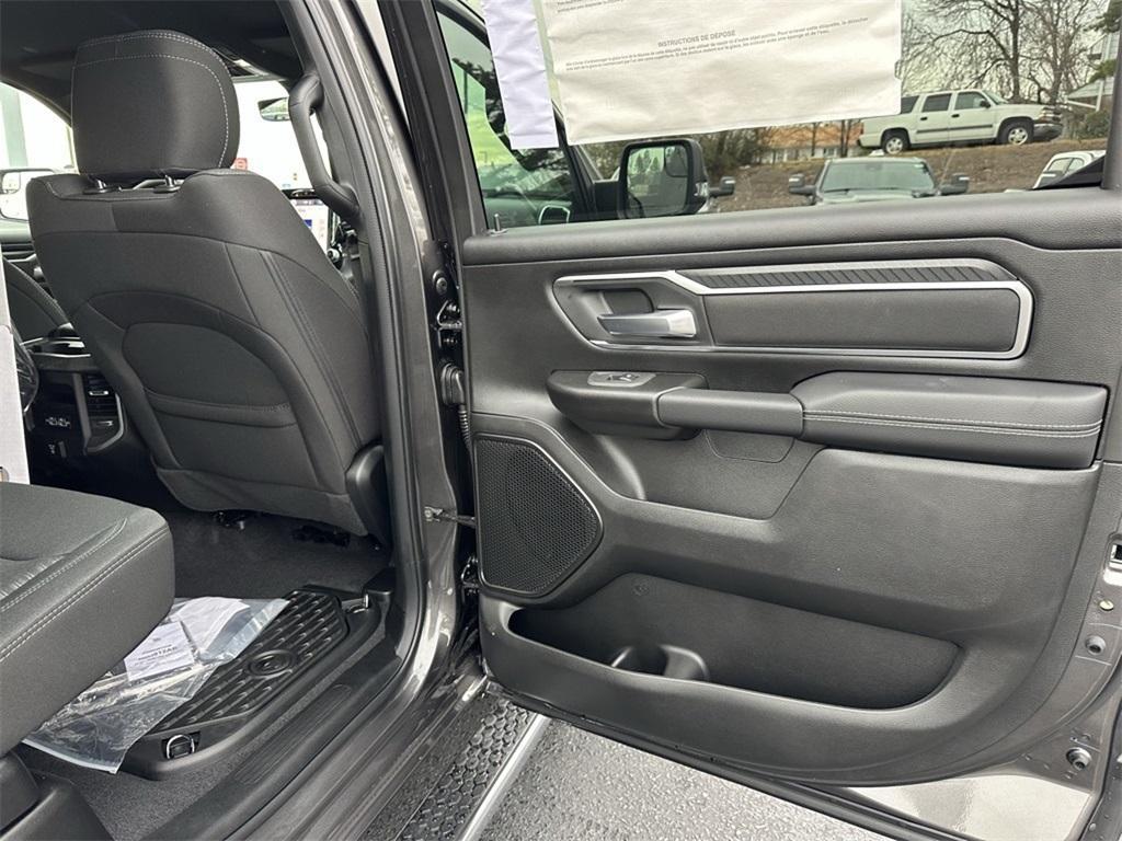 new 2025 Ram 1500 car, priced at $45,477