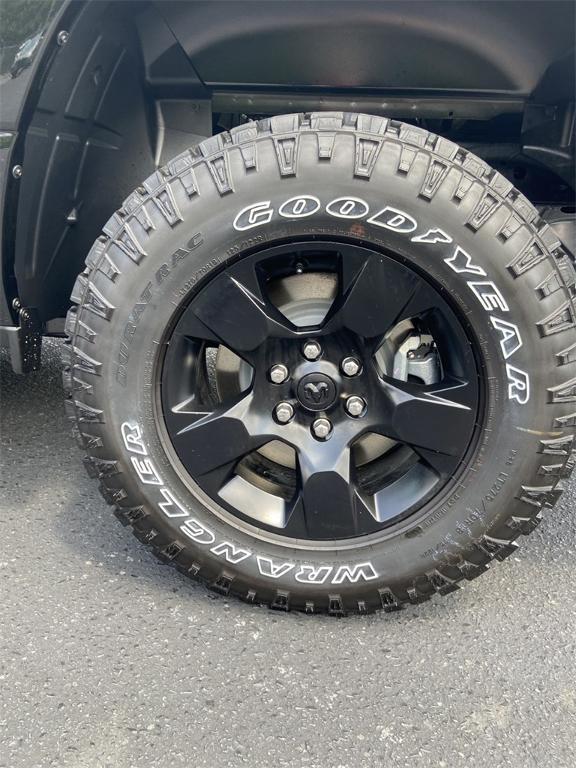 new 2025 Ram 1500 car, priced at $48,003