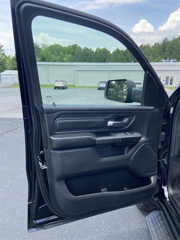 new 2025 Ram 1500 car, priced at $48,003