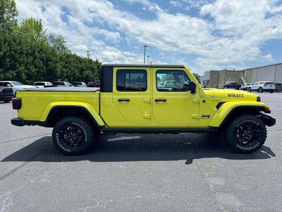 new 2024 Jeep Gladiator car, priced at $45,423