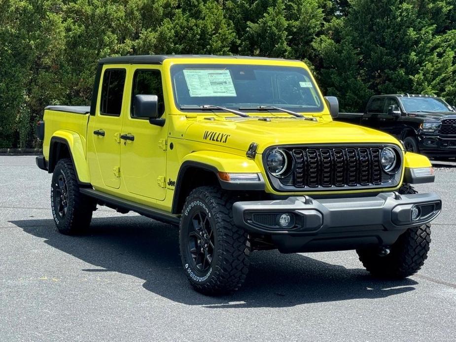 new 2024 Jeep Gladiator car, priced at $45,423