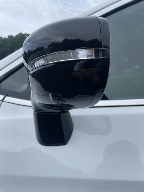 new 2025 Chrysler Pacifica car, priced at $39,995