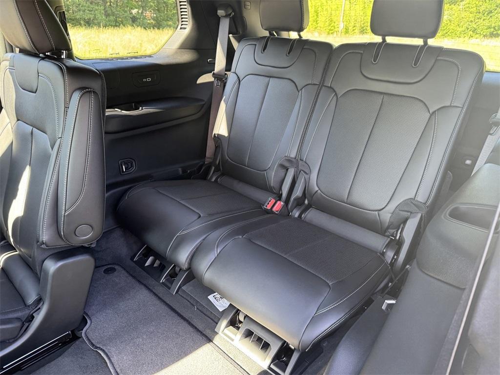 new 2025 Jeep Grand Cherokee L car, priced at $44,855
