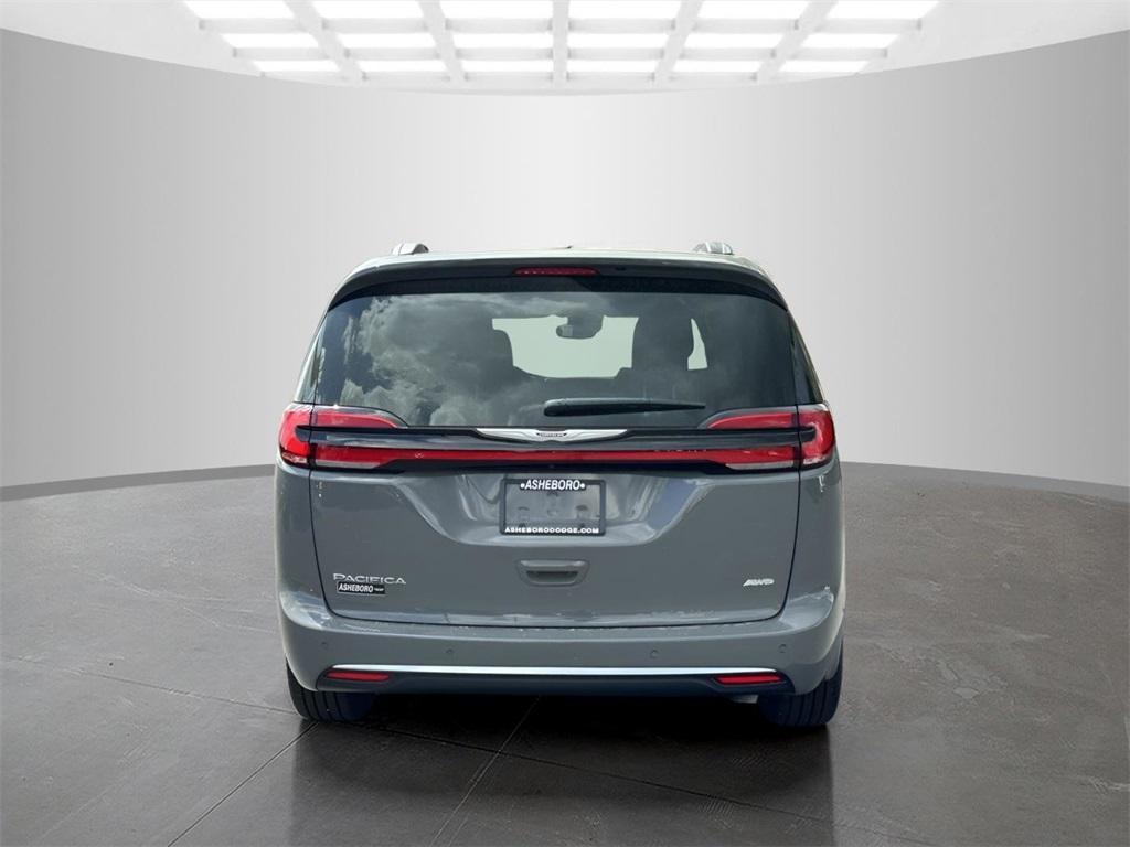 new 2025 Chrysler Pacifica car, priced at $57,499