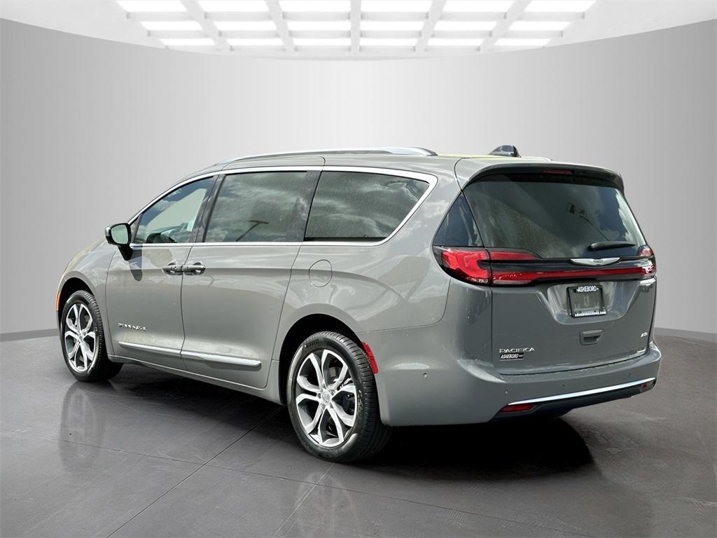 new 2025 Chrysler Pacifica car, priced at $57,499