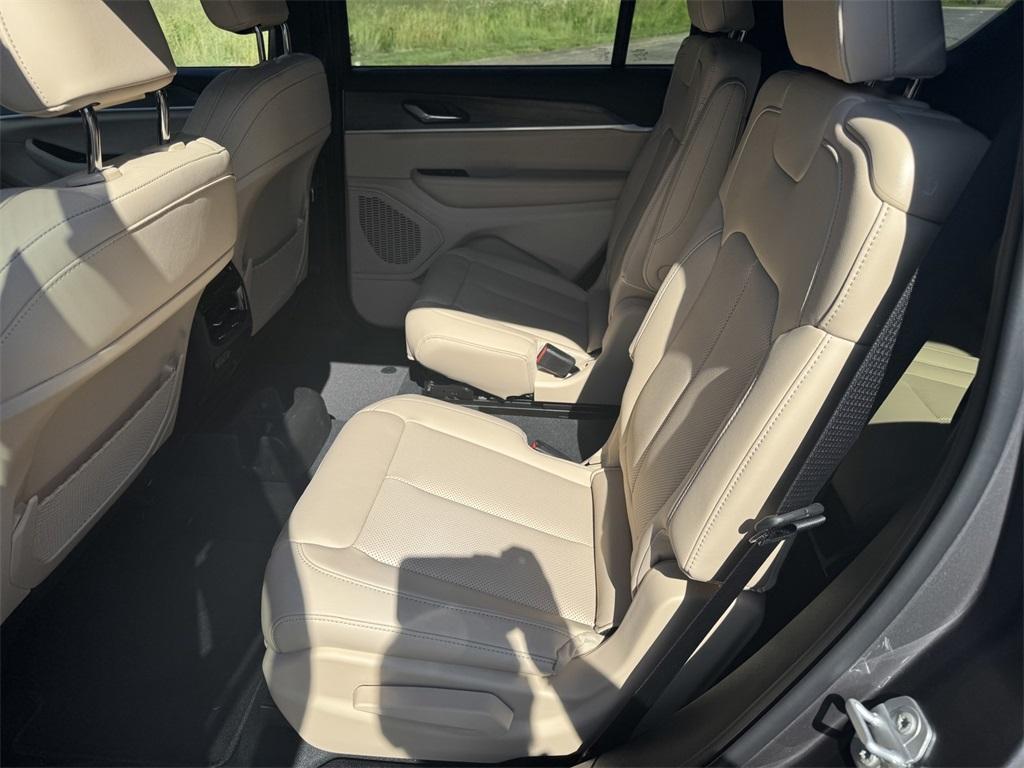 new 2025 Jeep Grand Cherokee L car, priced at $44,755