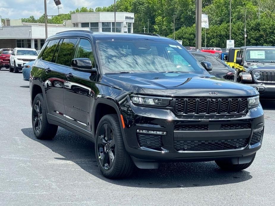 new 2024 Jeep Grand Cherokee L car, priced at $49,555