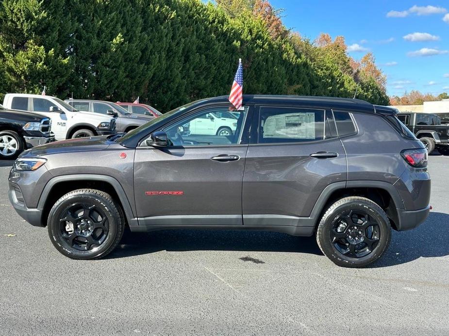 new 2024 Jeep Compass car, priced at $32,095