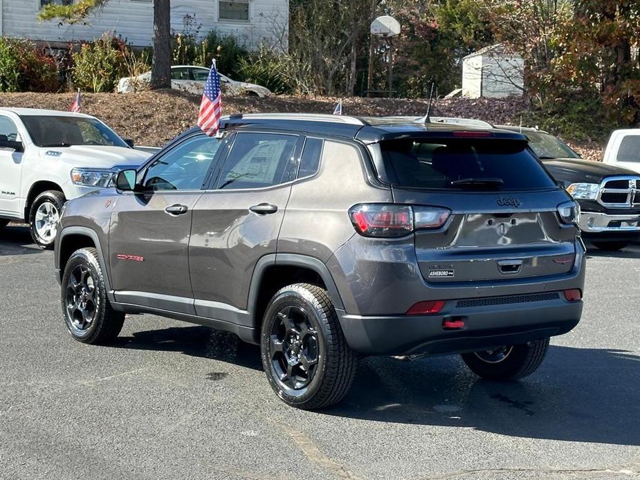 new 2024 Jeep Compass car, priced at $32,095