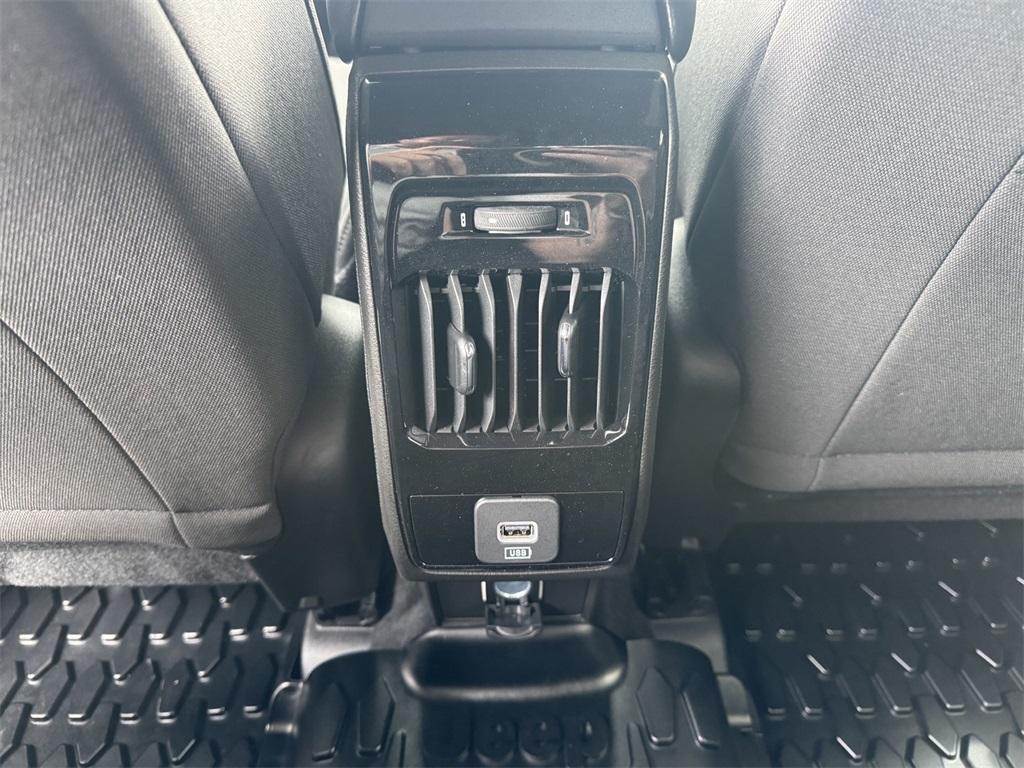 new 2025 Jeep Compass car, priced at $27,699