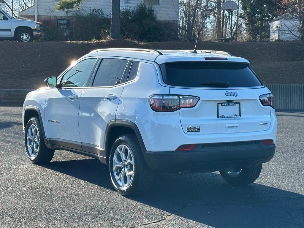 new 2025 Jeep Compass car, priced at $22,405