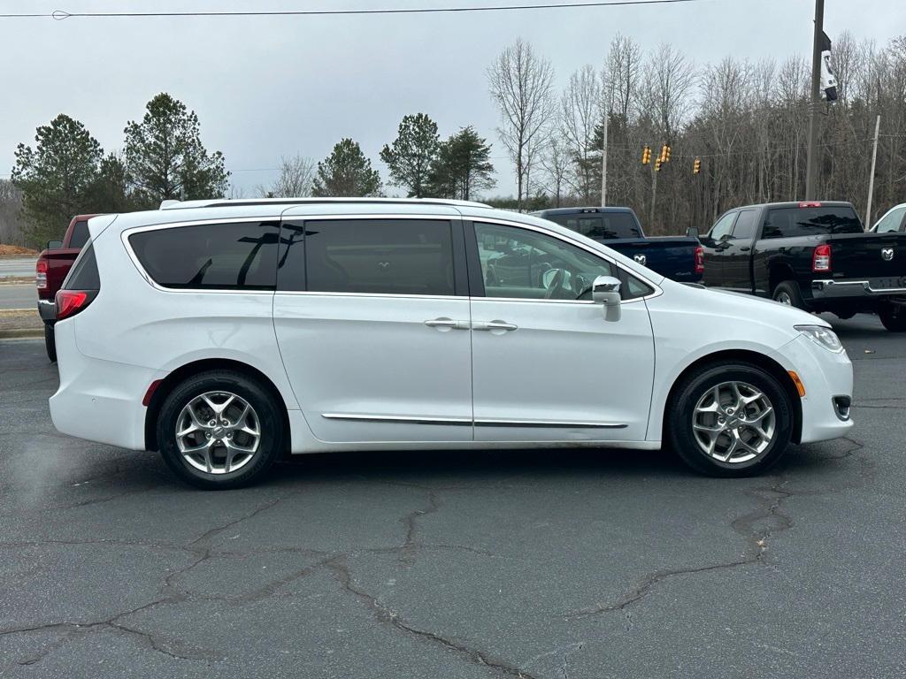 used 2018 Chrysler Pacifica car, priced at $16,595