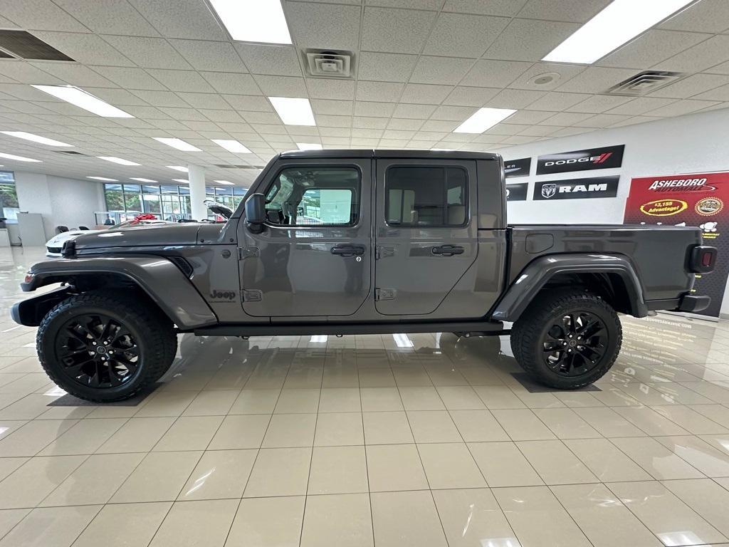 new 2025 Jeep Gladiator car, priced at $37,485