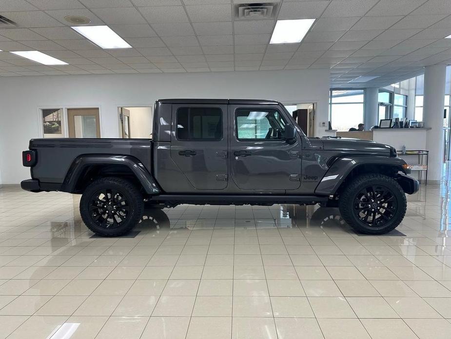 new 2025 Jeep Gladiator car, priced at $37,485