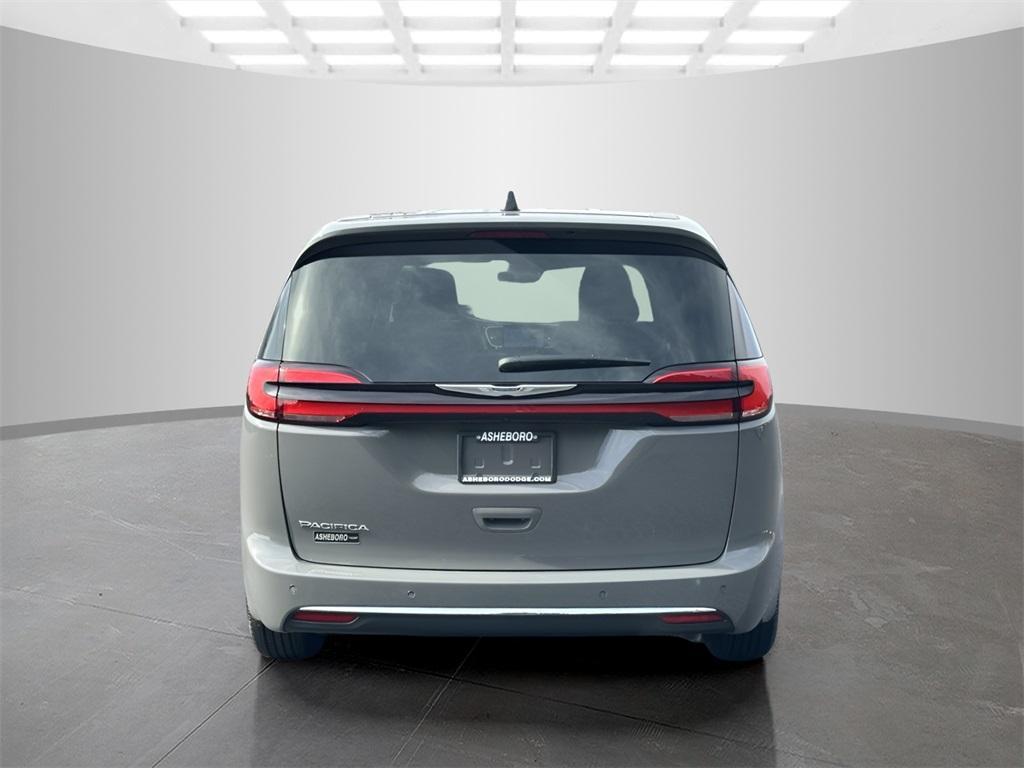 new 2025 Chrysler Pacifica car, priced at $39,990