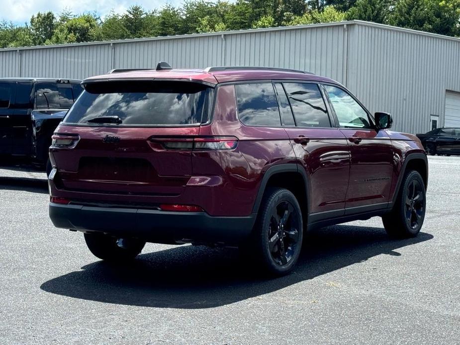 new 2024 Jeep Grand Cherokee L car, priced at $40,690